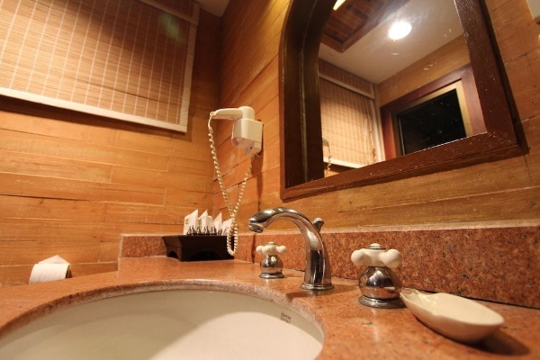 Hotel Sunset Park Resort and Spa